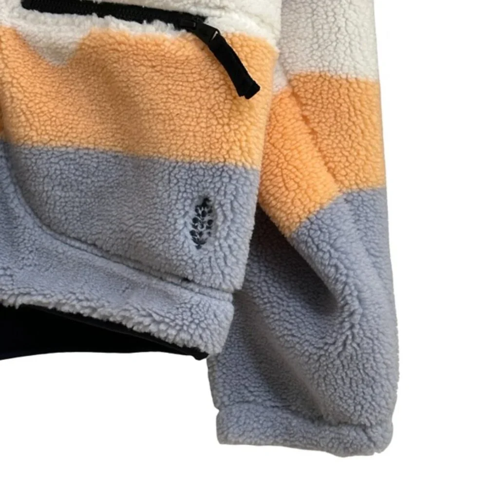 NWOT Free People Movement Hit The Slopes Printed Fleece Jacket - Striped Small